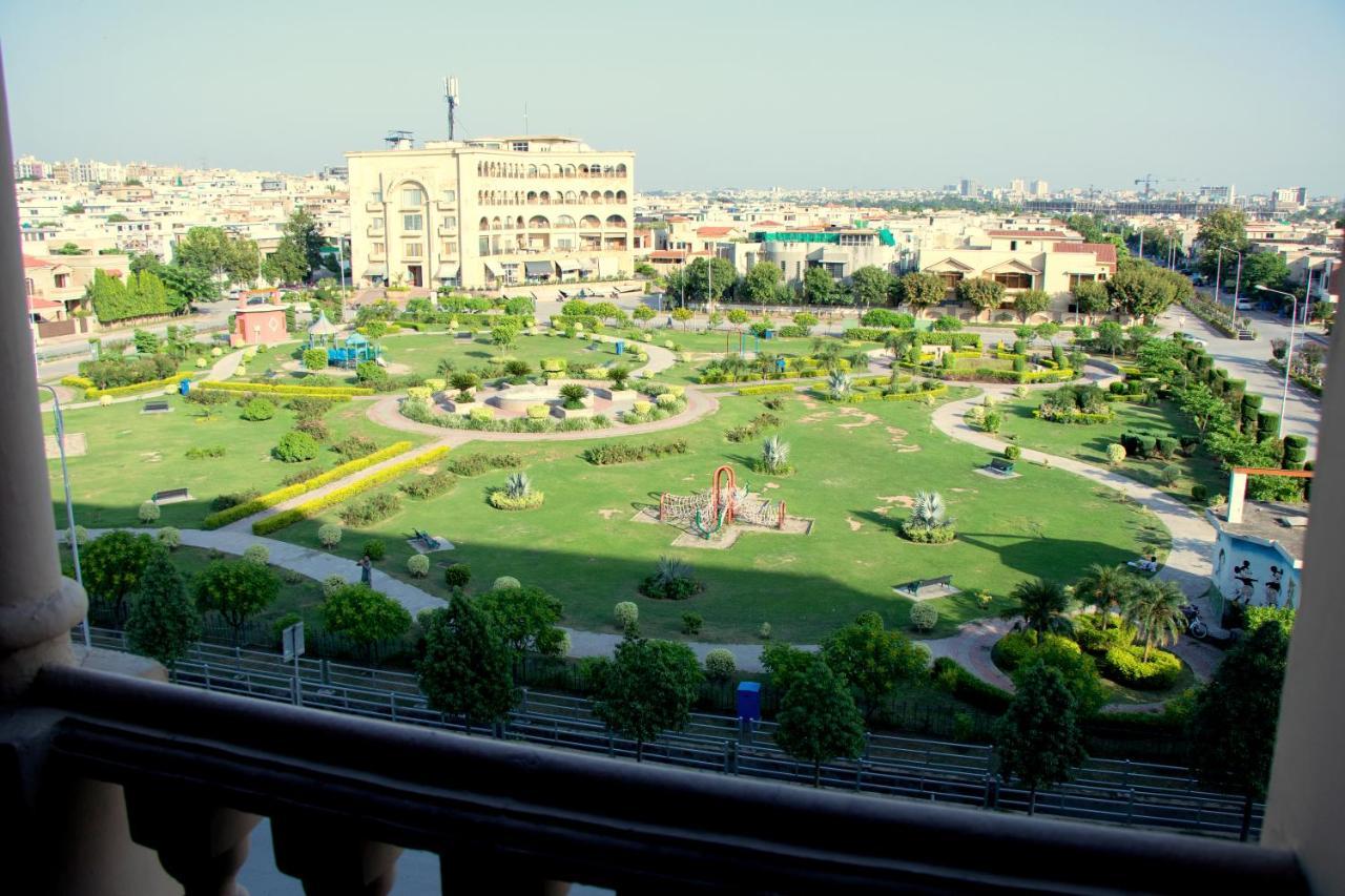 The Millenial Apartments & Suites Bahria Town Ravalpindi Kültér fotó