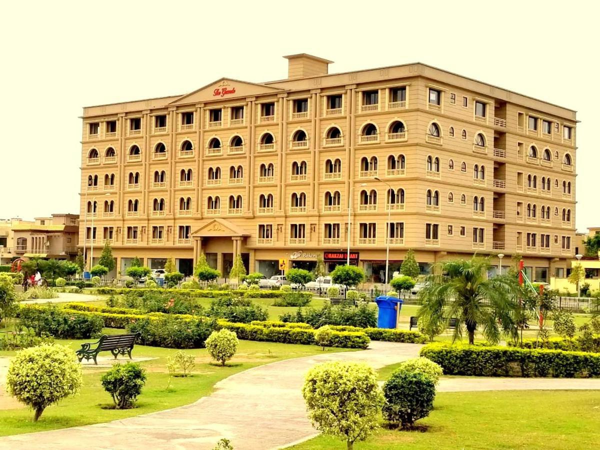 The Millenial Apartments & Suites Bahria Town Ravalpindi Kültér fotó